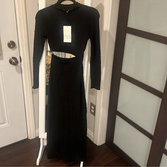 NWT Zara Chic Black Cutout Maxi Dress - Picture 7 of 8